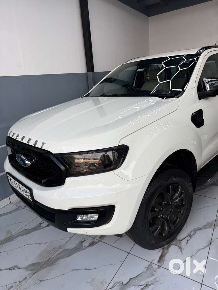 Ford Endeavour 2021 Diesel 39000 Km Driven  Warranty And Service