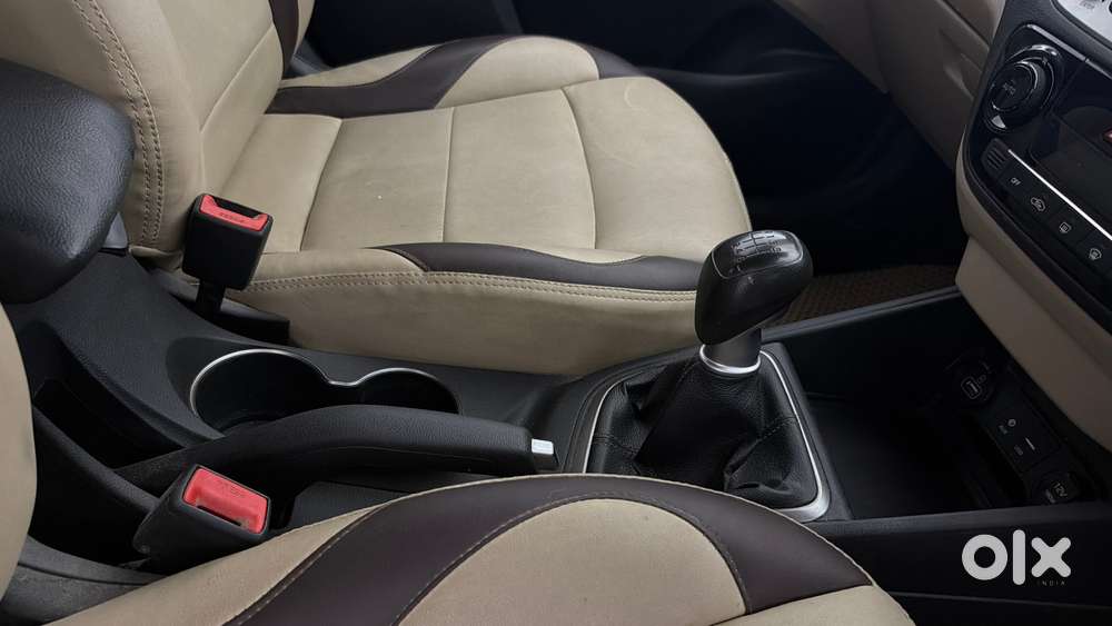 Hyundai Verna 1.6 Vtvt Sx, 2019, Petrol