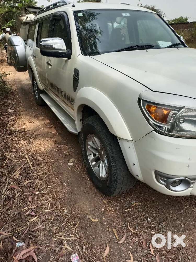 Ford Endeavour 2010 Diesel 143000 Km Driven