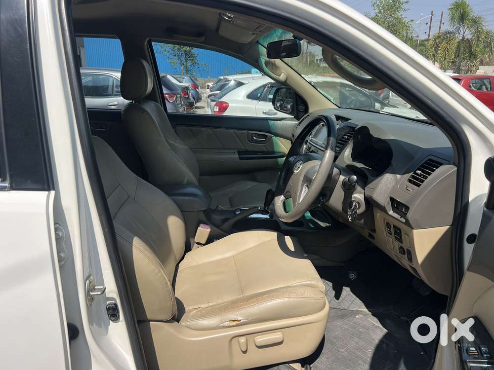 Toyota Fortuner 3.0 4x4 Automatic, 2013, Diesel