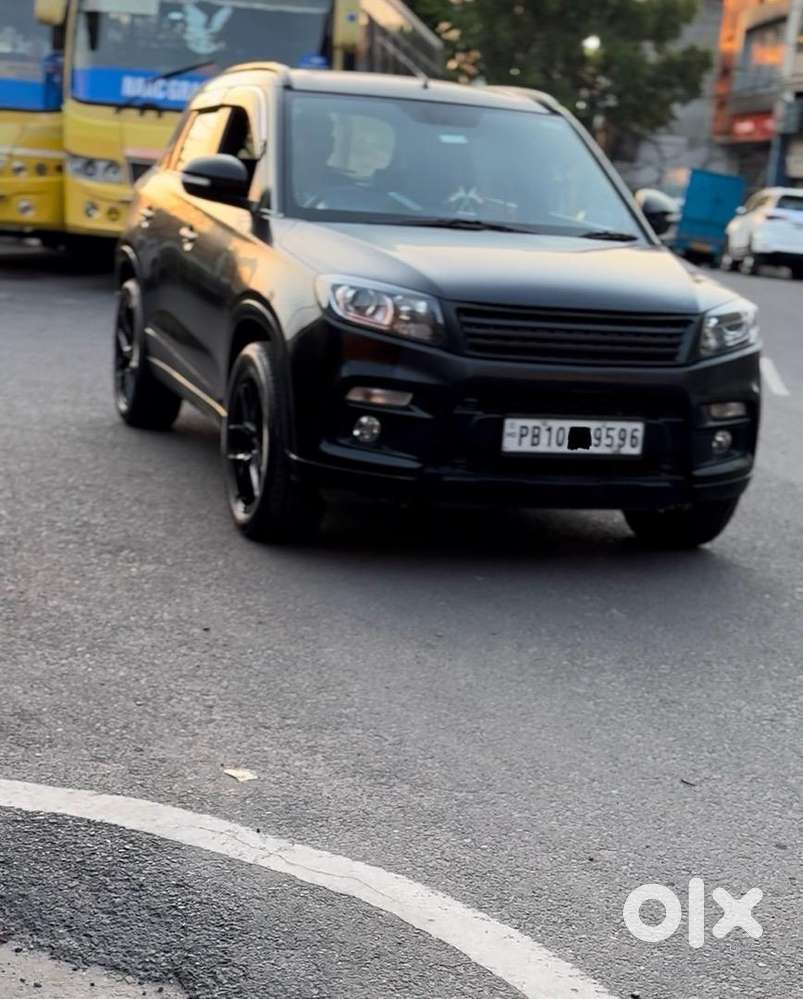 Maruti Suzuki Brezza 2016 Diesel Well Maintained