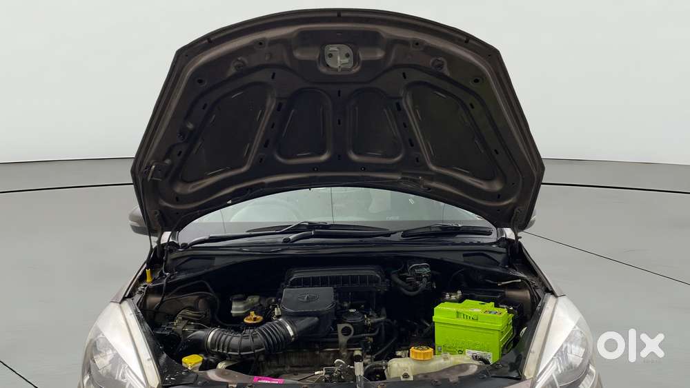 Tata Tiago 1.2 Revotron Xza, 2017, Petrol