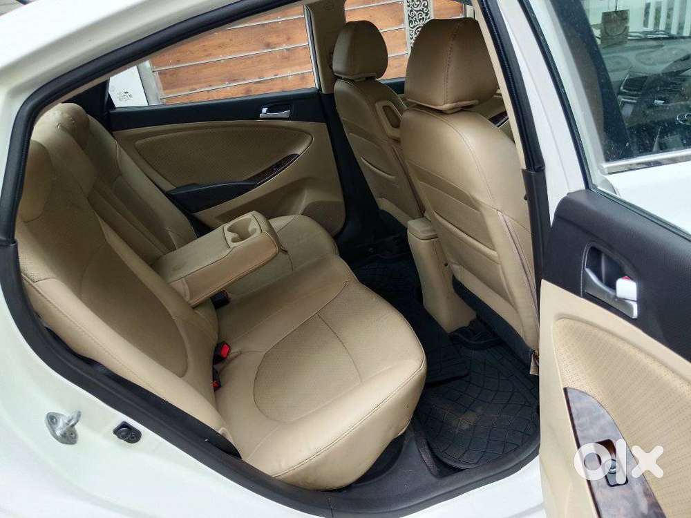 Hyundai Verna Fluidic 1.6 Crdi Sx, 2015, Diesel