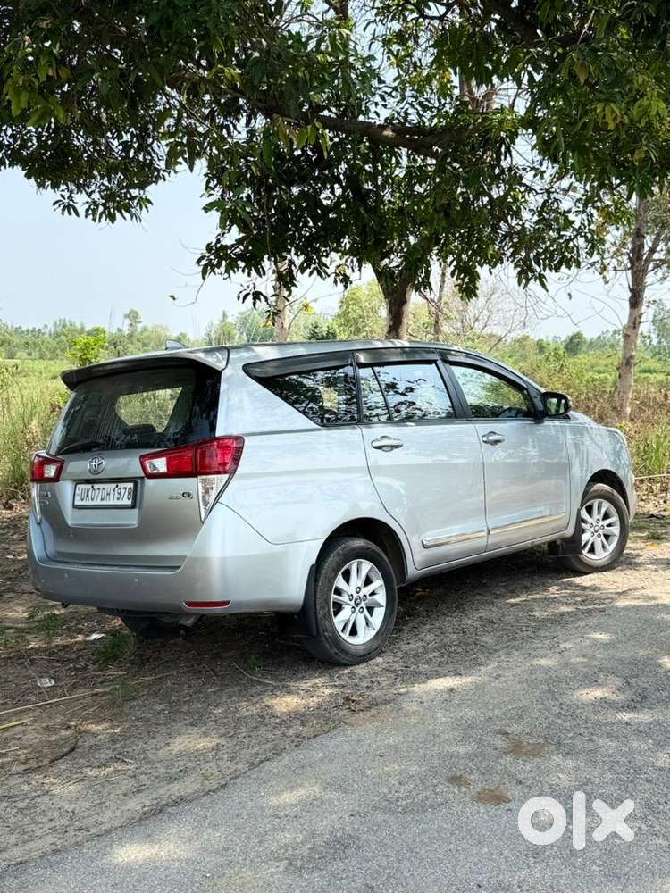 Toyota Innova Crysta 2018 Diesel Well Maintained