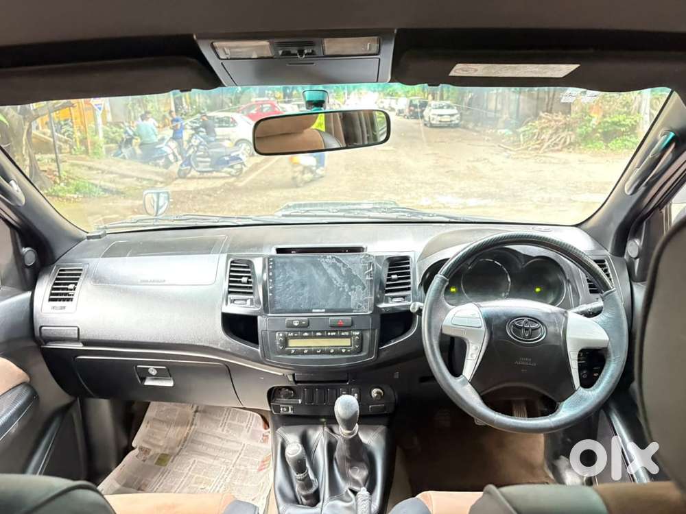 Toyota Fortuner 2011-2016 4x4 Mt, 2012, Diesel