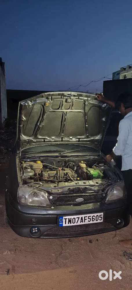 Ford Ikon 2007 Petrol 90000 Km Driven