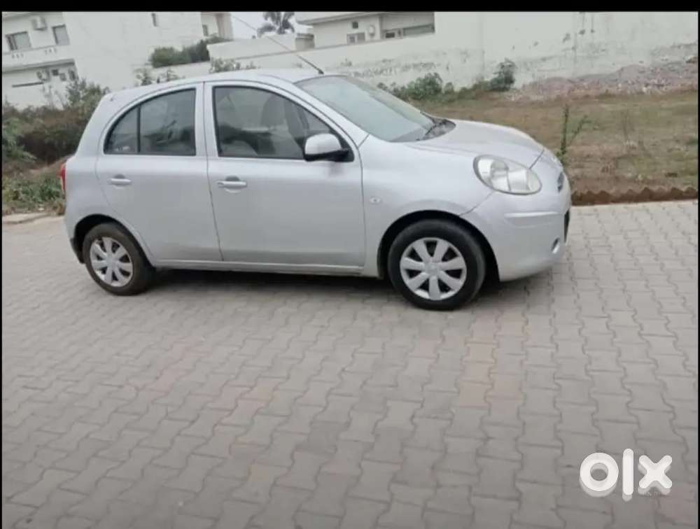 Nissan Micra Active 1.2 Xv 2012 Model