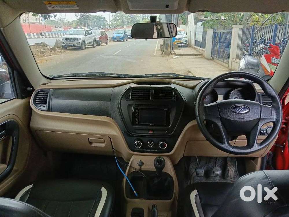 Mahindra Tuv 300 T6, 2016, Diesel