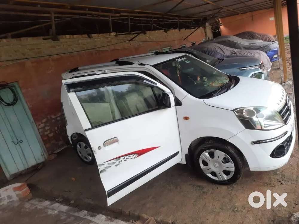 Maruti Suzuki Wagon R 1.0 2010 Petrol Fixtret