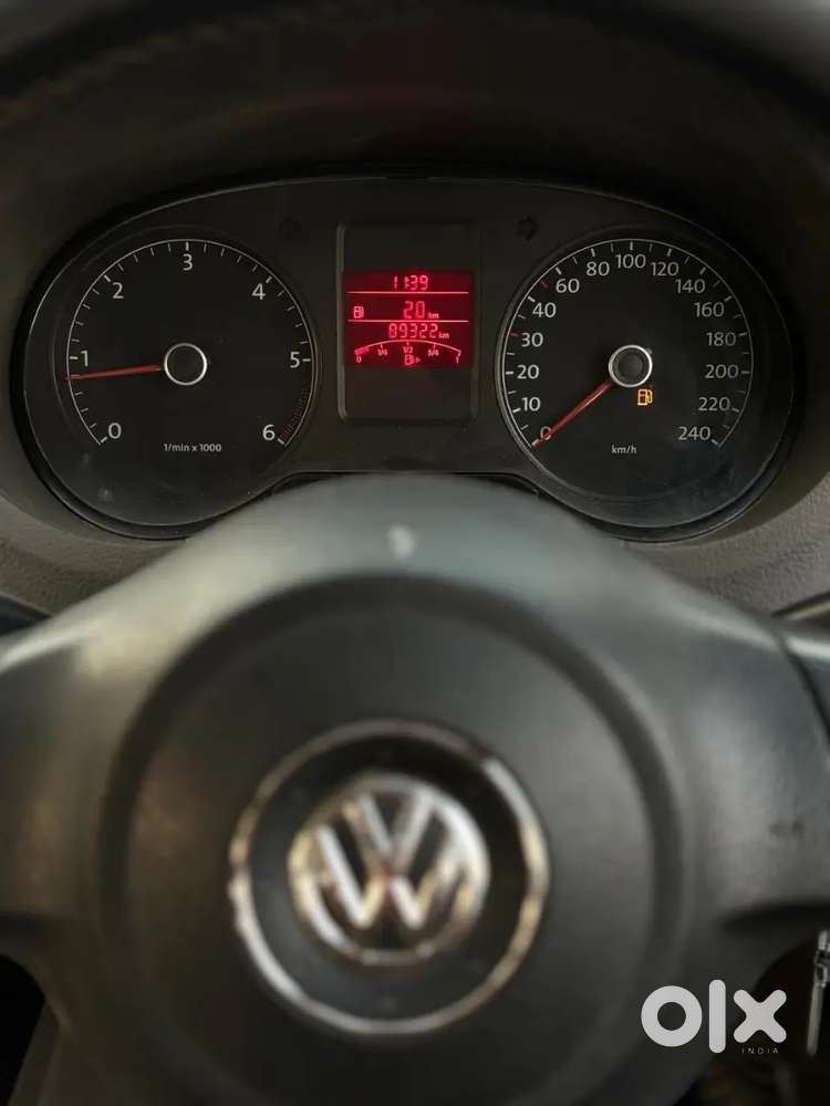 Volkswagen Vento Highline Diesel 1.6l Engine Well Maintained