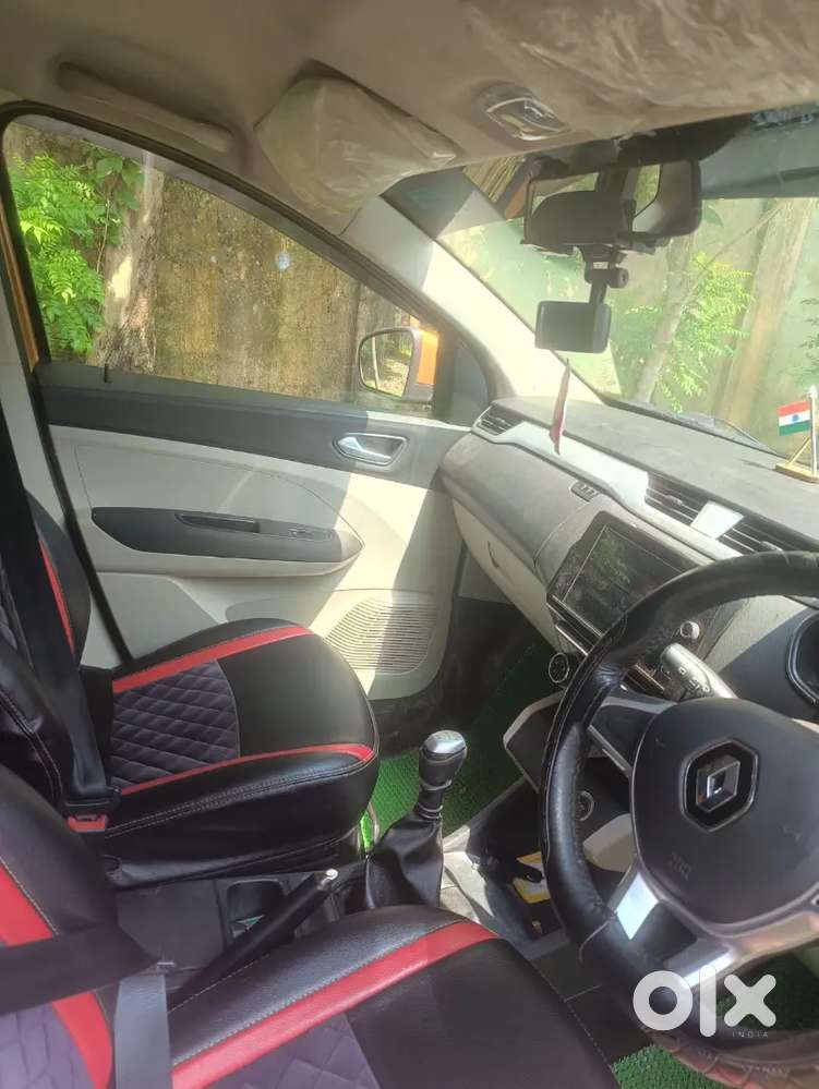 Renault Triber Rxz 2020 Petrol