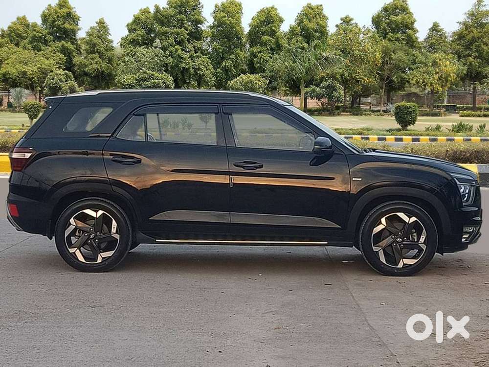 Hyundai Alcazar Signature (o) 6 Str 1.5 Petrol Dct, 2023, Petrol