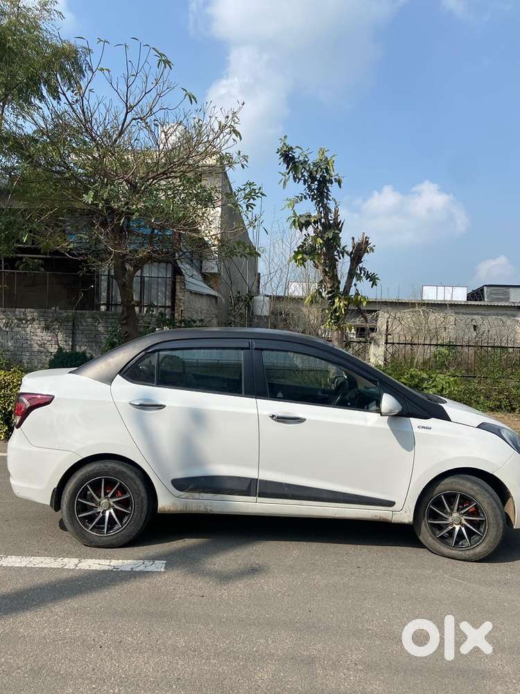 Hyundai Xcent Diesel Manual 2014