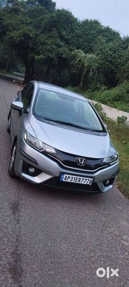 Honda Jazz V Automatic, 2018, Petrol