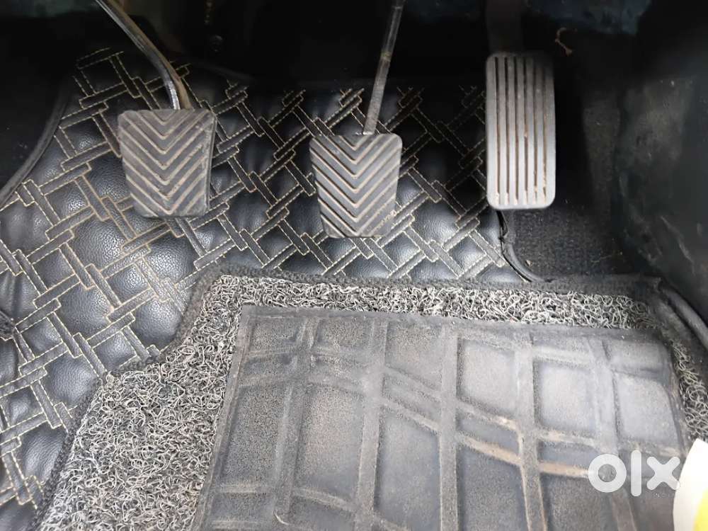 Maruti Suzuki Xl6 1.5 Zeta Mt, 2022, Petrol