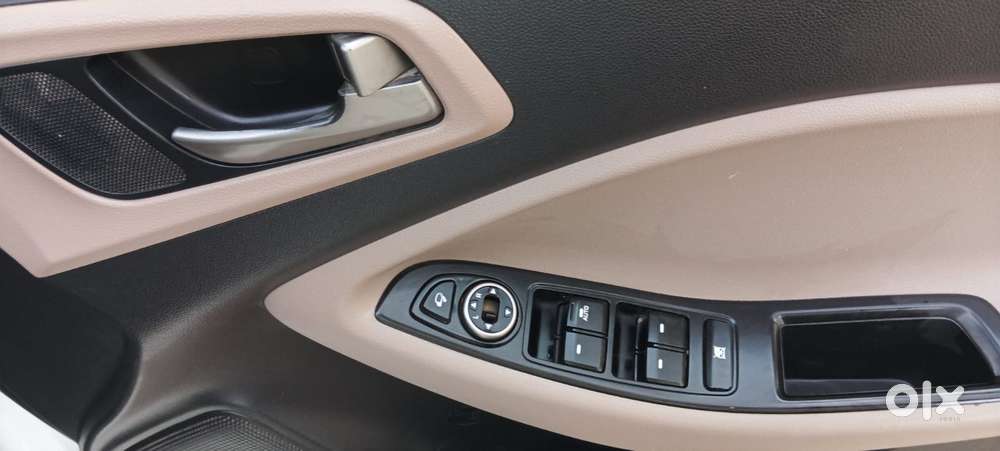 Hyundai I20 Petrol Asta Option, 2017, Petrol