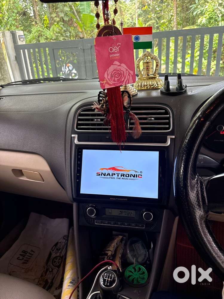 2011 Volkswagen Vento Manual