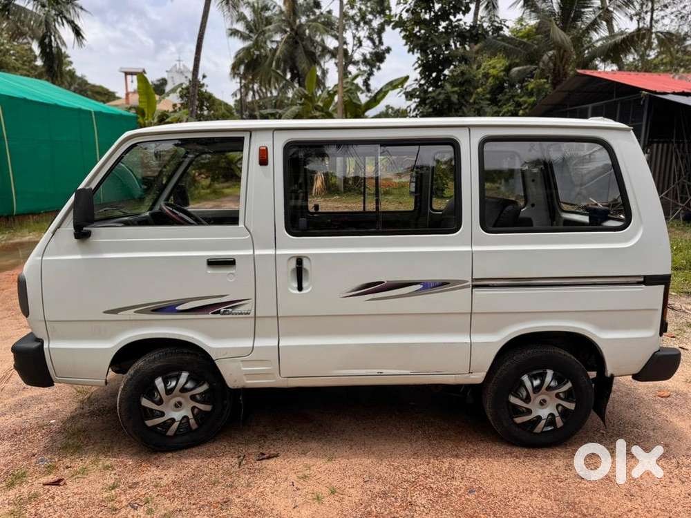 Maruti Suzuki Omni 2013 Petrol Well Maintained