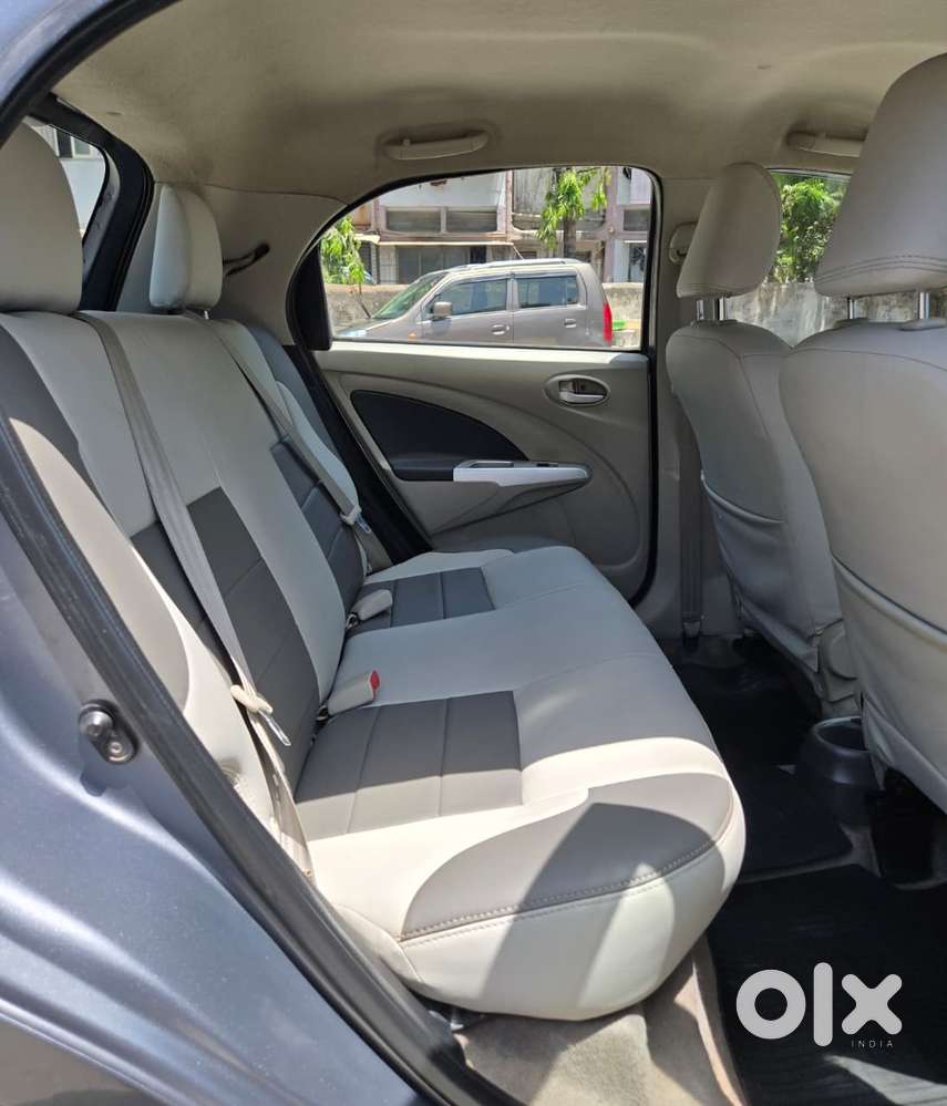 Toyota Etios Liva 2013-2014 G, 2014, Petrol