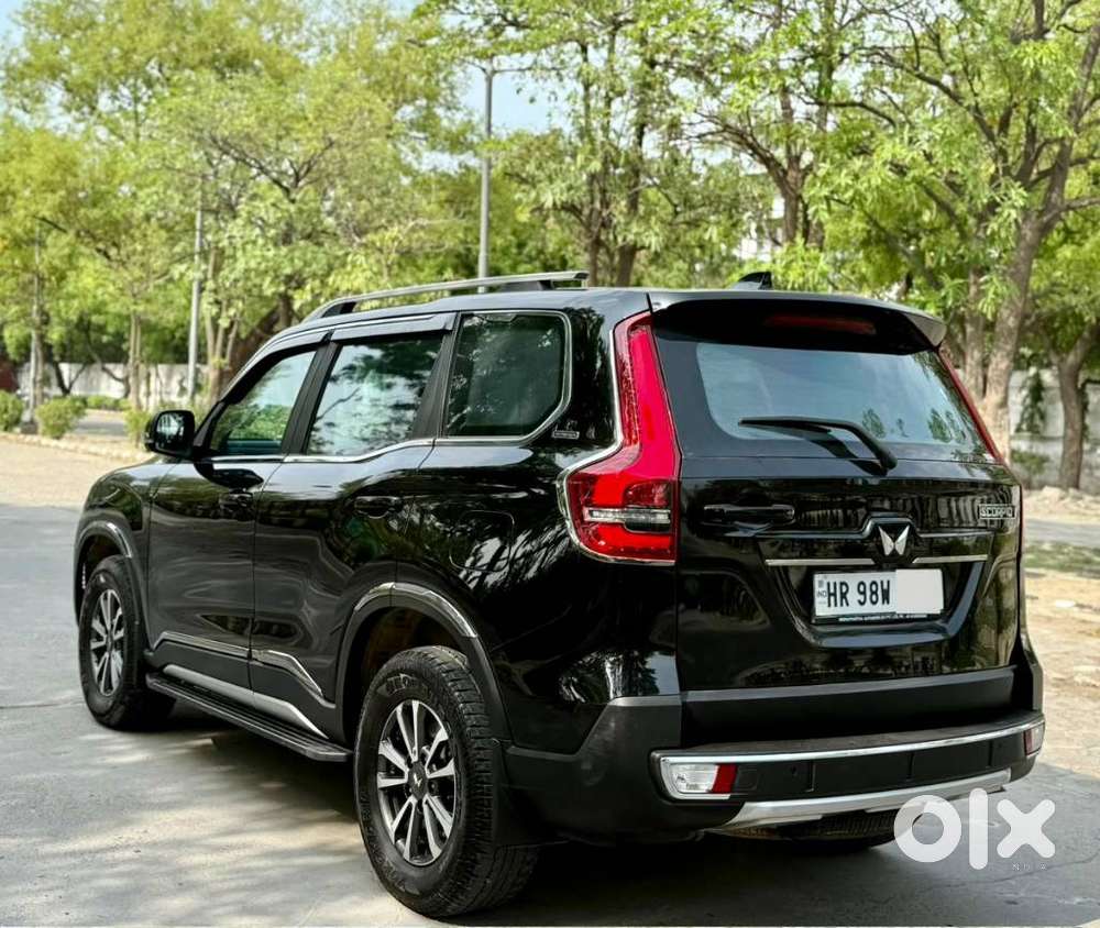 Mahindra Scorpio N Z8 Select Diesel At 2wd 7-seater, 2025, Diesel