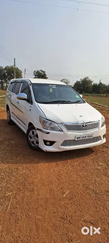 Toyota Innova 2012 Diesel 163000 Km Driven