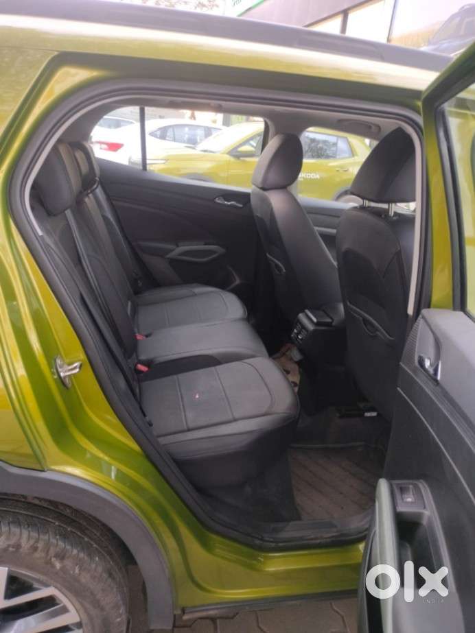 Skoda Kylaq Prestige, 2025, Petrol