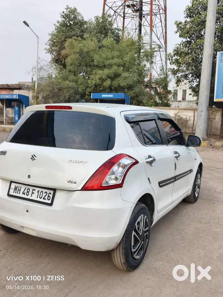 Maruti Suzuki Swift 2015 Diesel 120000 Km Driven Tight Condition