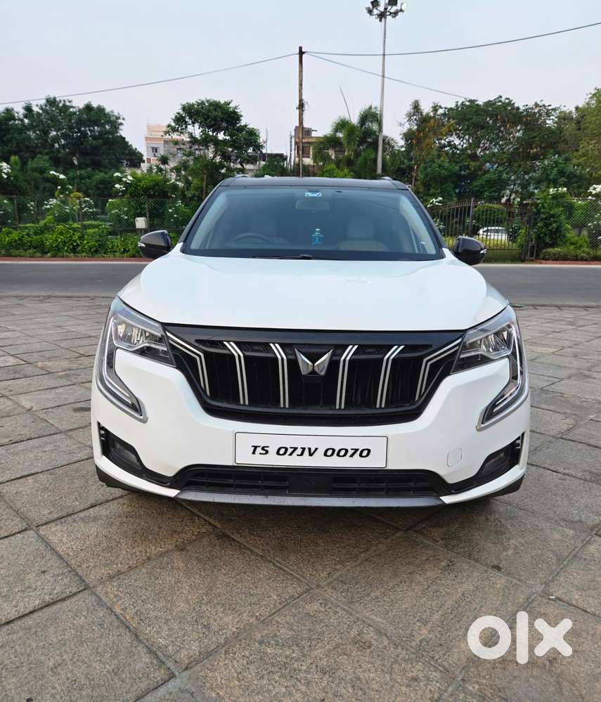 Mahindra Xuv700 2.2 Ax 5 Diesel At Str, 2022, Diesel