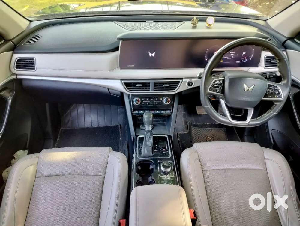 Mahindra Xuv700 2.2 Ax 5 Diesel Mt 7 Str, 2022, Diesel