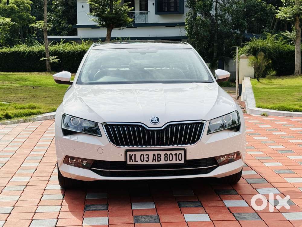 Skoda Superb Lk 1.8 Tsi At, 2017, Petrol