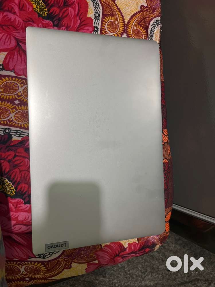 Lenovo IdeaPad 1 Ryzen 5 5500U | 8GB RAM | 512GB SSD