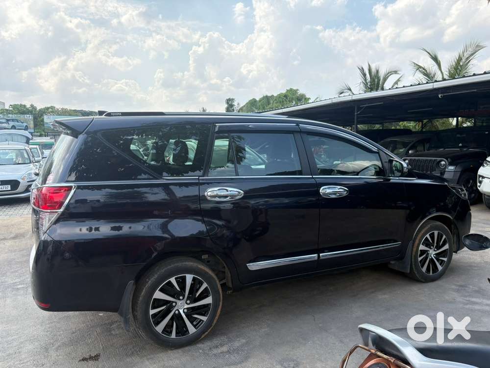Toyota Innova Crysta Diesel Good Condition