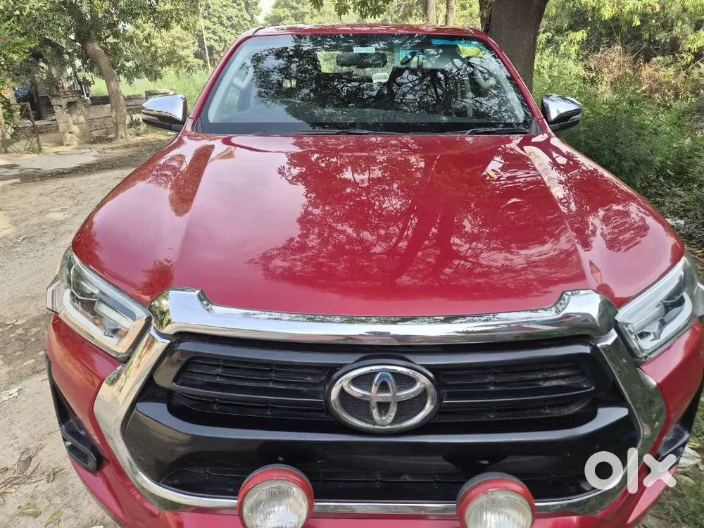 Mint Condition Toyota Hilux June 2023