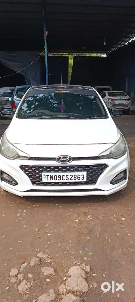 Hyundai I20 Diesel 2019. 4 Years Due Continue Panra Mathiri Sale Panan