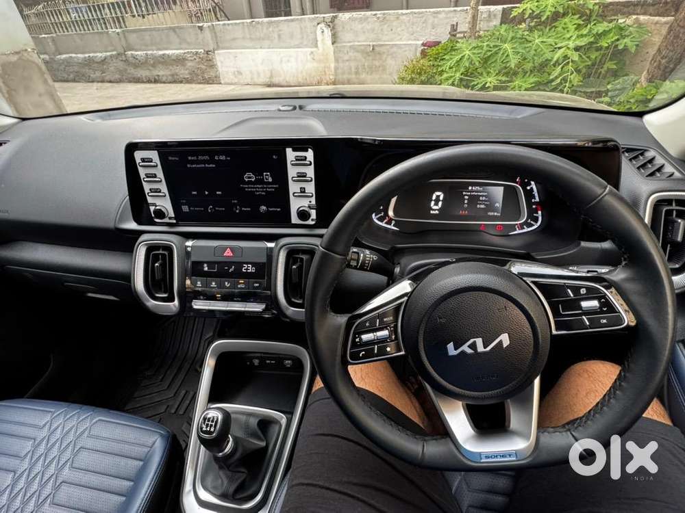 Brand New Condition Kia Petrol Manual 2025