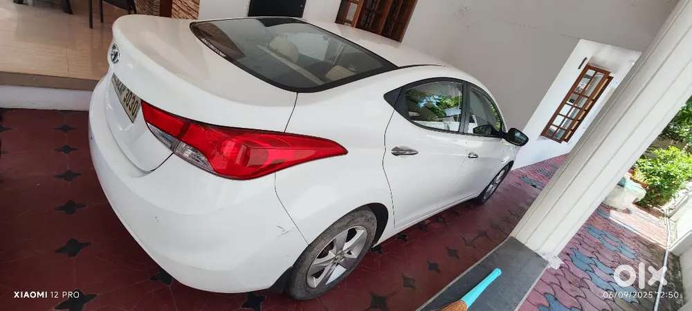 Hyundai Elantra 2013 Diesel 79000 Km Driven