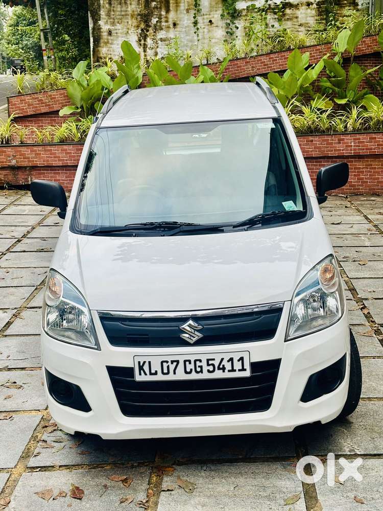 Maruti Suzuki Wagon R Lxi 1.0, 2016, Petrol
