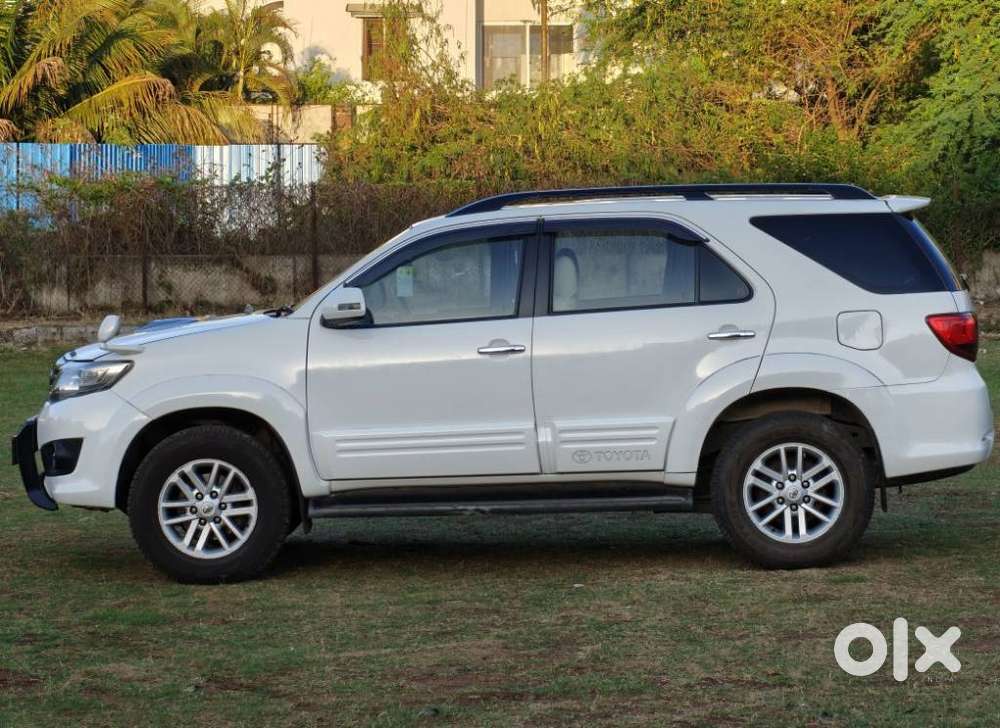 Toyota Fortuner 3.0 4x2 Automatic, 2012, Diesel