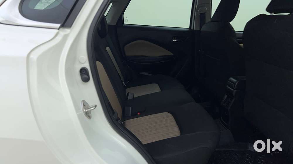 Toyota Glanza 1.2 V Amt, 2025, Petrol