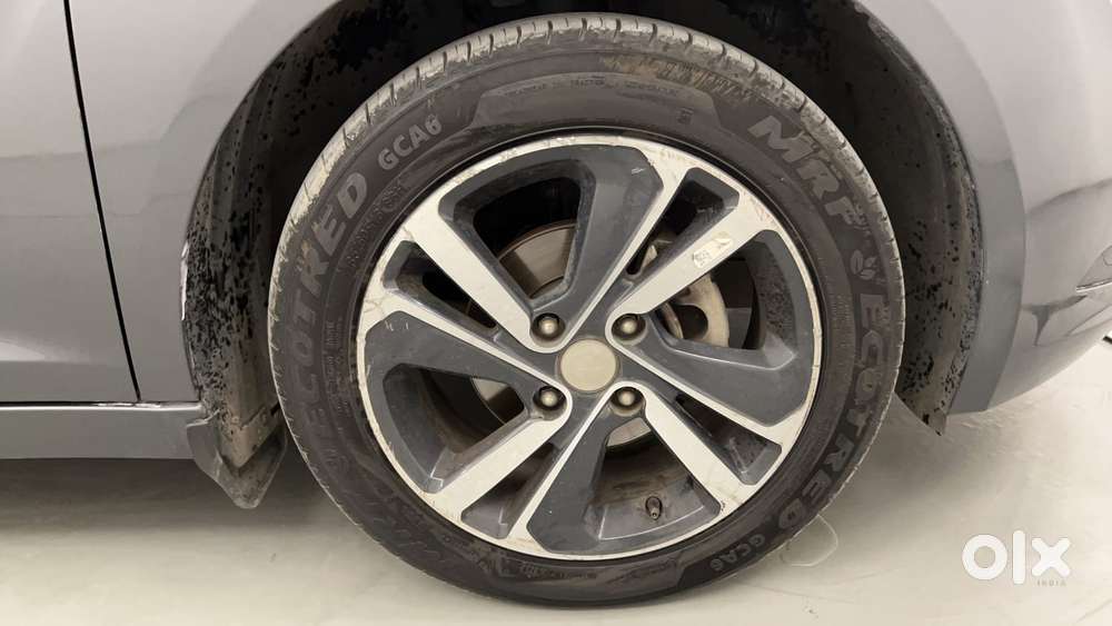 Tata Altroz Xza Plus (s), 2024, Petrol