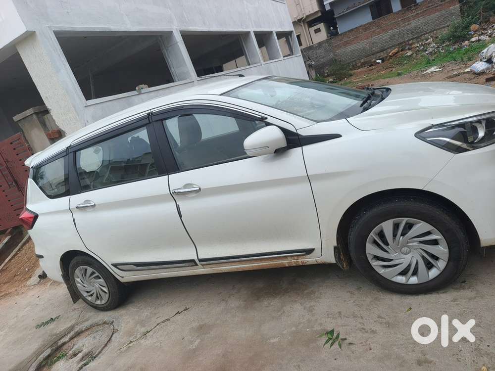 Maruti Ertiga 2024 Vxi