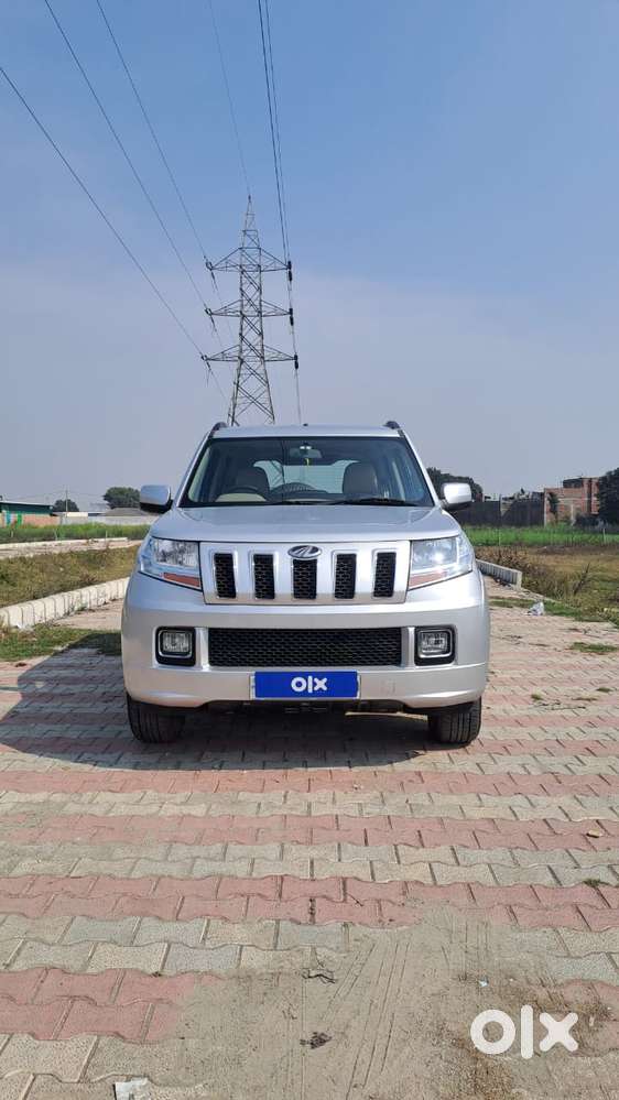 Mahindra Tuv 300 T8 Amt, 2015, Diesel