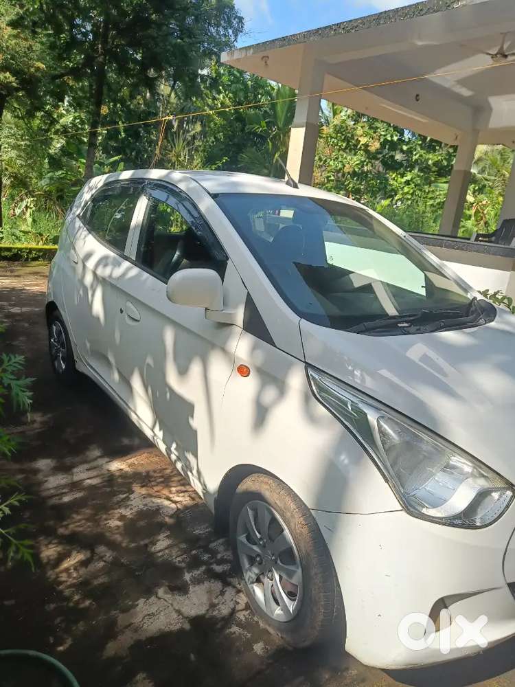 2013 Hyundai Eon Magna +