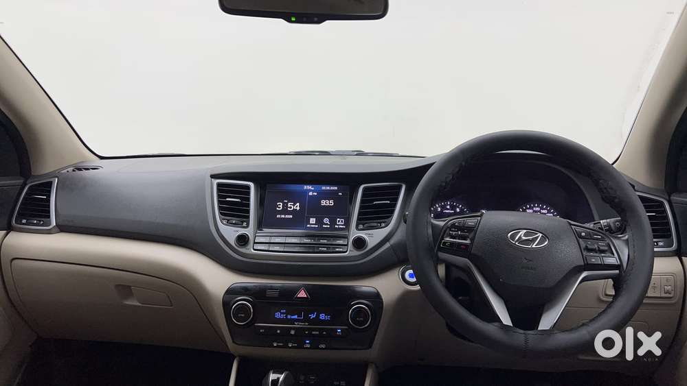 Hyundai Tucson [ ] 2.0 Gl (o) 2wd At Petrol, 2019, Petrol