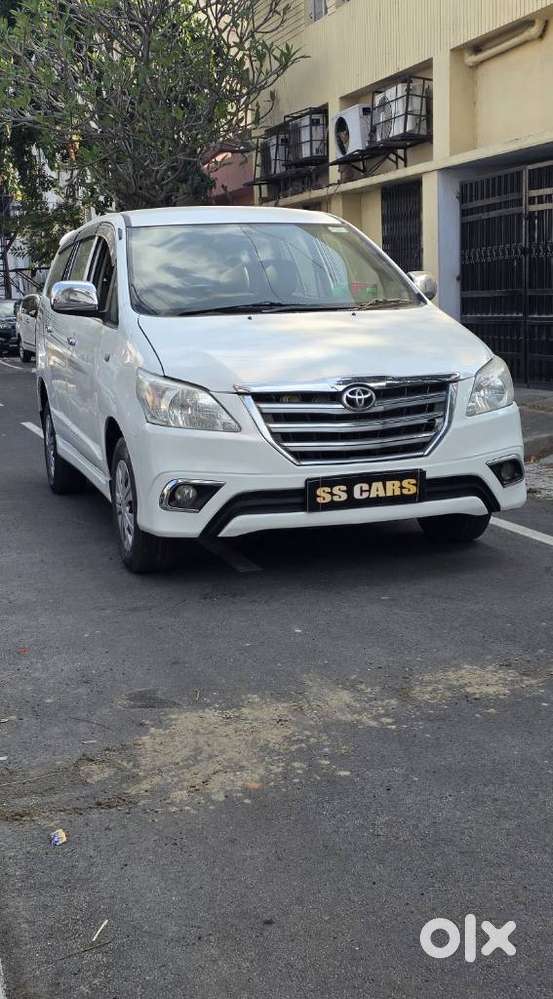 Toyota Innova 2.5 G (diesel) 7 Seater, 2015, Diesel