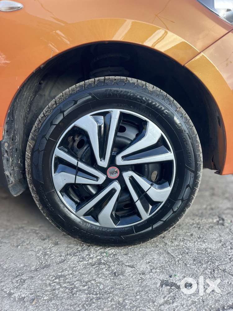 Tata Tiago 1.2 Revotron Xt (o), 2016, Petrol