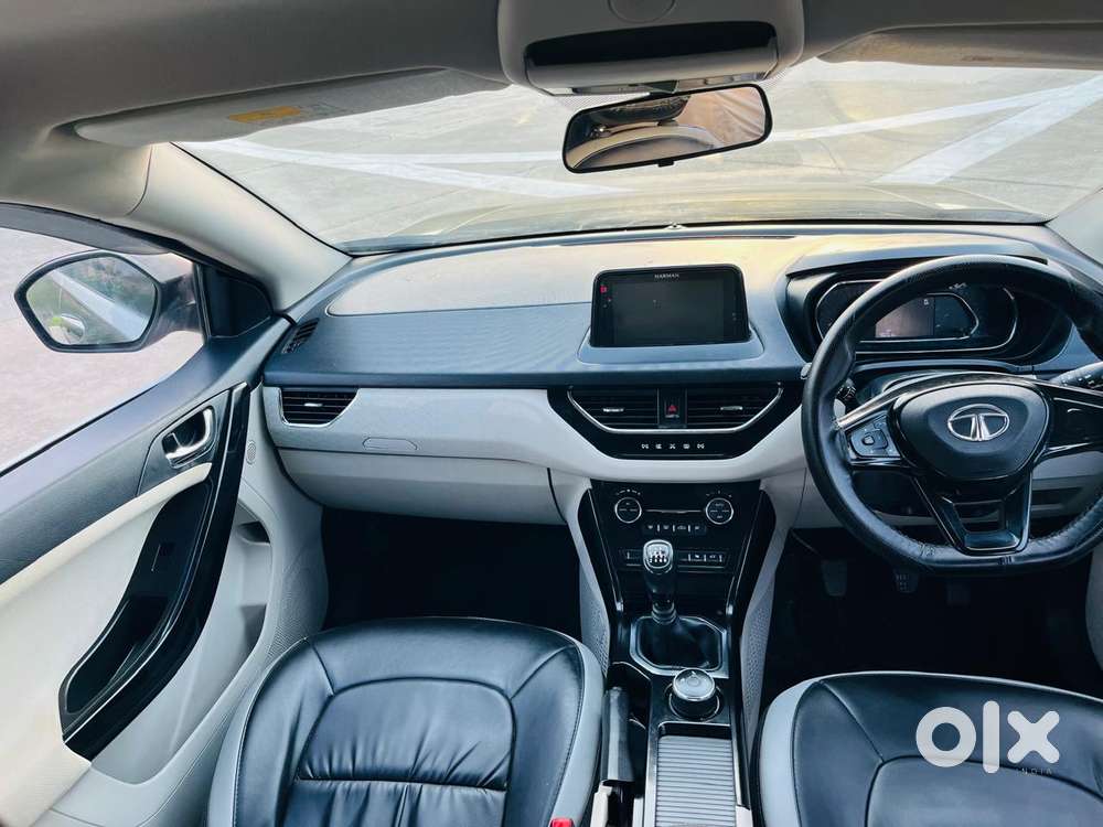 Tata Nexon 1.2 Revotron Xz Plus, 2022, Petrol