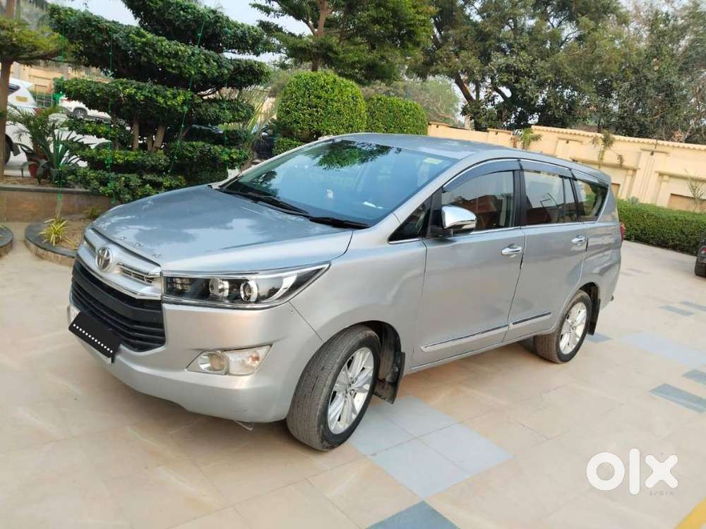 Toyota Innova Crysta 2.8 Z, 2016, Diesel