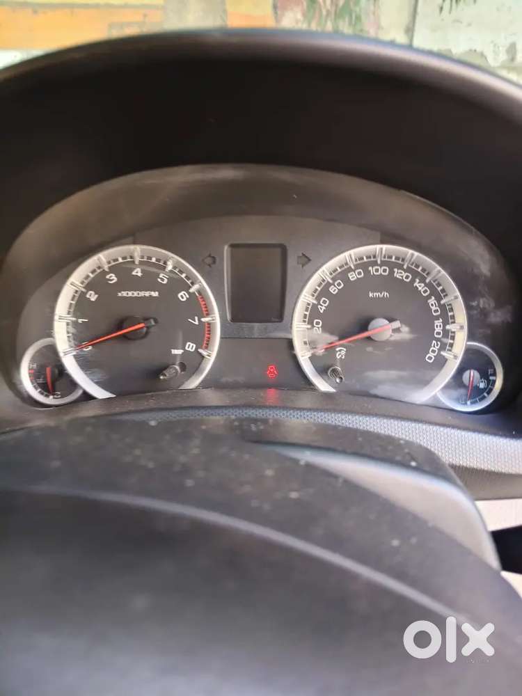 Maruti Suzuki Swift Dzire 2014 Petrol 34250 Km Driven