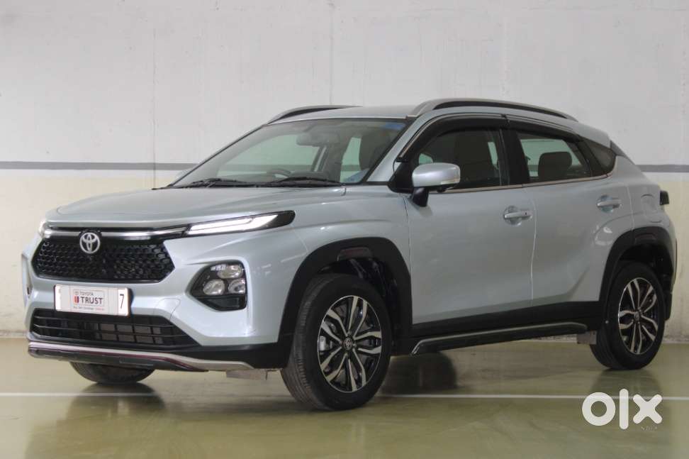 Toyota Urban Cruiser Taisor V 1.0 Petrol Mt, 2024, Petrol